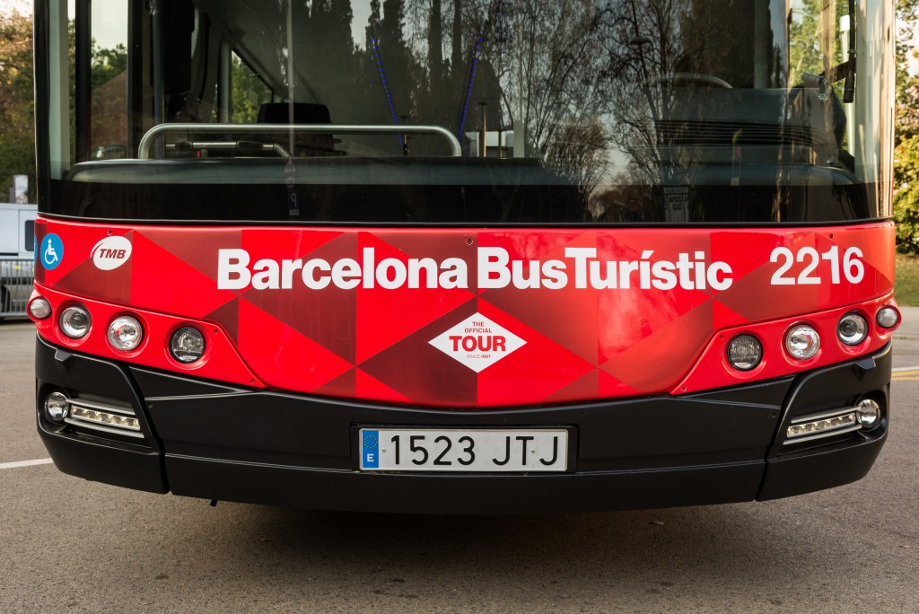 bus turistic frontal 2017