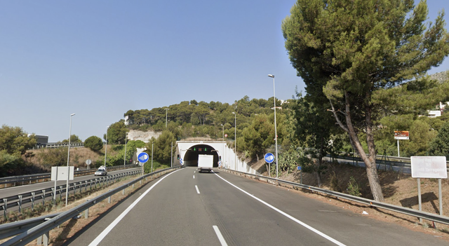 La modificació del sistema de descomptes de la C-32 sud (Castelldefels-Sitges-El Vendrell) té com a objectiu afavorir l’accés de les persones usuàries al sistema de descomptes per raons de mobilitat obligada, en consens amb els agents territorials