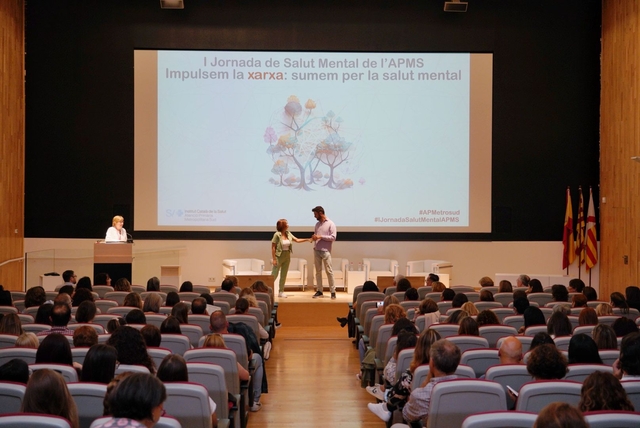 SOCIETAT: Tres-cents professionals assisteixen a la primera jornada de salut mental de l'Atenció Primària Metropolitana Sud 