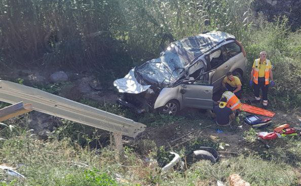  SUCCESSOS: Tres ferits en un accident de trànsit a Vallirana