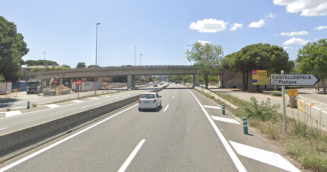 L'Ajuntament de Castelldefels demana l'obertura del pont de la Pineda 