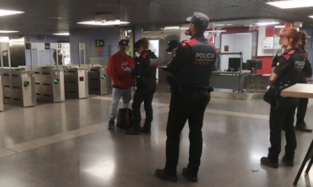 SUCCESSOS: Un detingut i disset denúncies en un nou operatiu policial al barri de Sant Ildefons de Cornellà