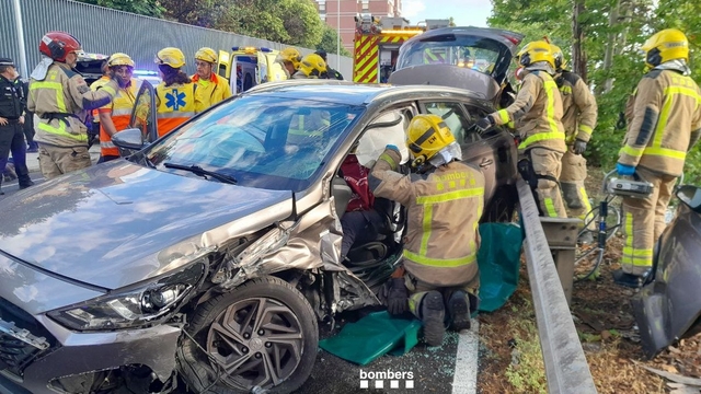 SUCCESSOS: Greu accident de trànsit a Sant Boi de Llobregat