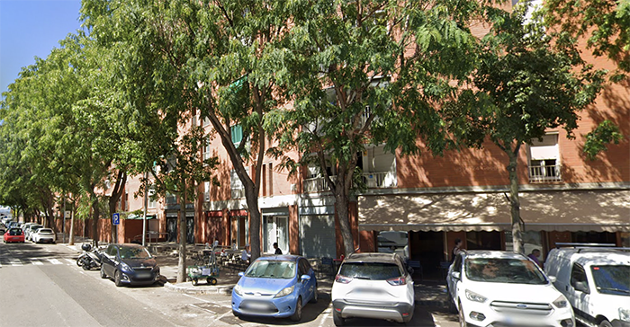 SUCCESSOS: Un incendi a Sant Feliu en un edifici provoca un ferit i obliga a desallotjament del veïnatge