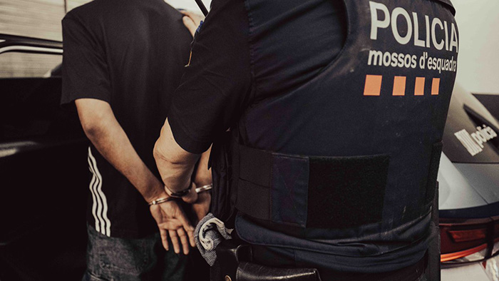 SUCCESSOS: Detenen un home per un robatori amb força a Sant Feliu de Llobregat