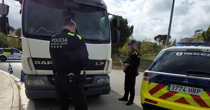 SUCCESSOS: Setmana de controls de furgonetes i camions de la Policia de Santa Coloma de Cervelló 
