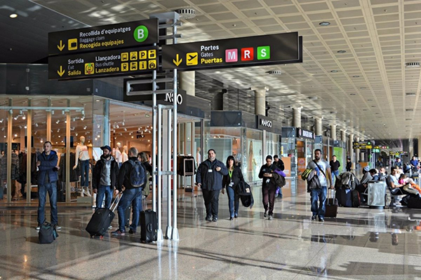 L'Aeroport Josep Tarradellas Barcelona-El Prat supera els 4,2 milions de passatgers al novembre