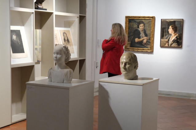 El Centre Jujol-Can Negre explora l'ànima del retrat català amb l'exposició 'Identitats'