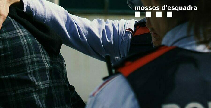 SUCCESSOS: Detingut un lladre multireincident en una autocaravana a Viladecans