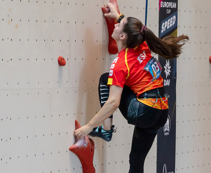 Carla Martínez bat el rècord de Catalunya d'escalada de velocitat a la Copa del Món de la Xina