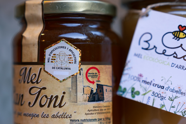 El Segell MAAC es presenta a la Fira NaturaMel de Begues i ja supera els 70 apicultors adherits a Catalunya