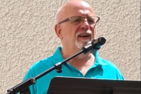 El Concurs de Pintura Ràpida de Viladecans ret homenatge al fundador de la Fundación Espejo, Diego Fernández