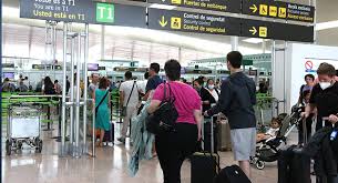 El Govern aprova 1.963 milions per als aeroports catalans entre el recel de l'Ajuntament del Prat