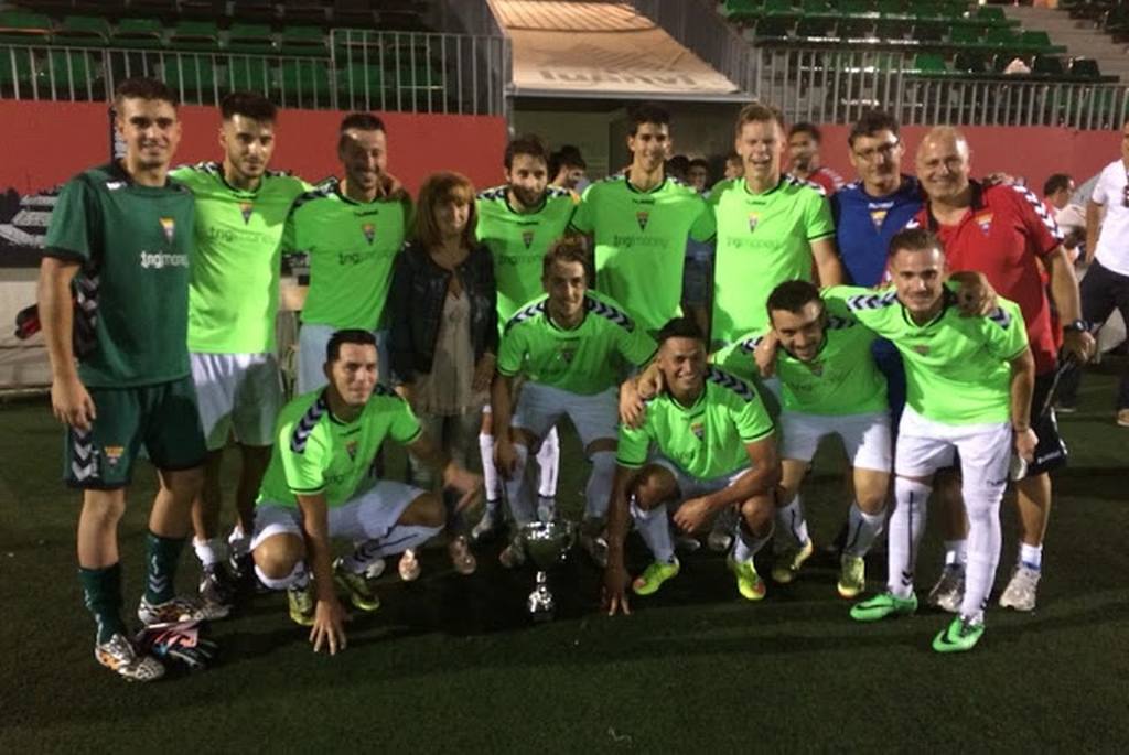 El CF Gavà guanya a Cornellà la Copa Baix Llobregat