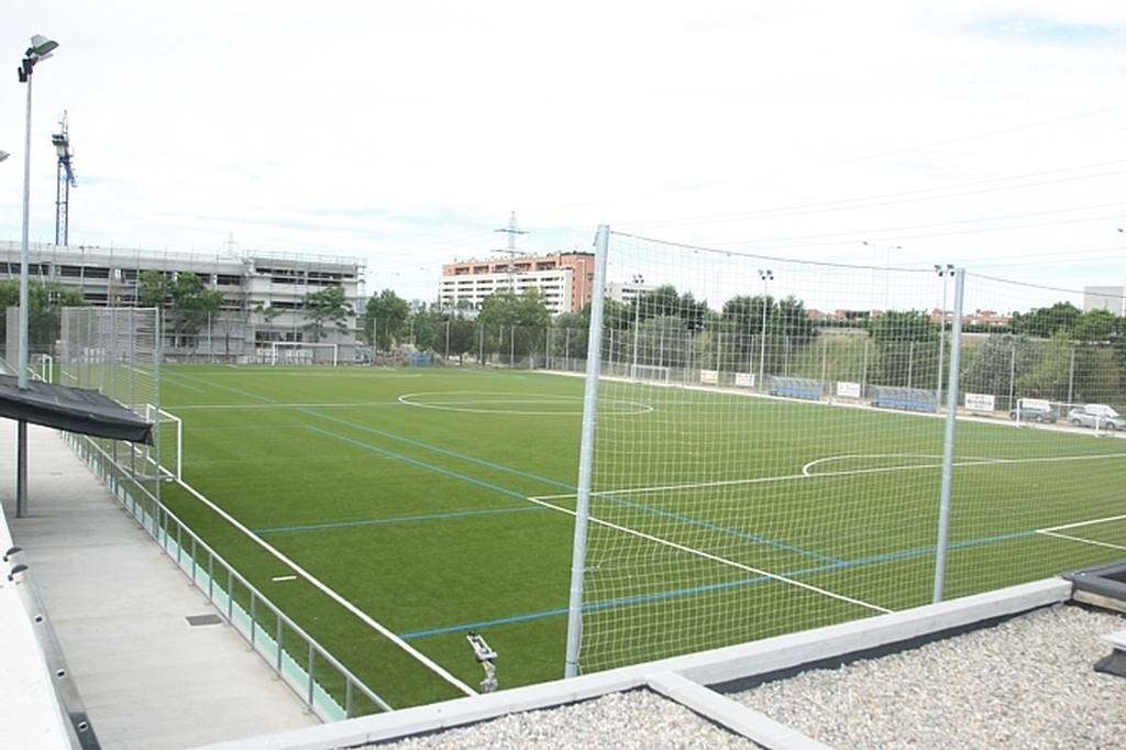 Neix una nova Escola de Futbol a Cornellà de Llobregat