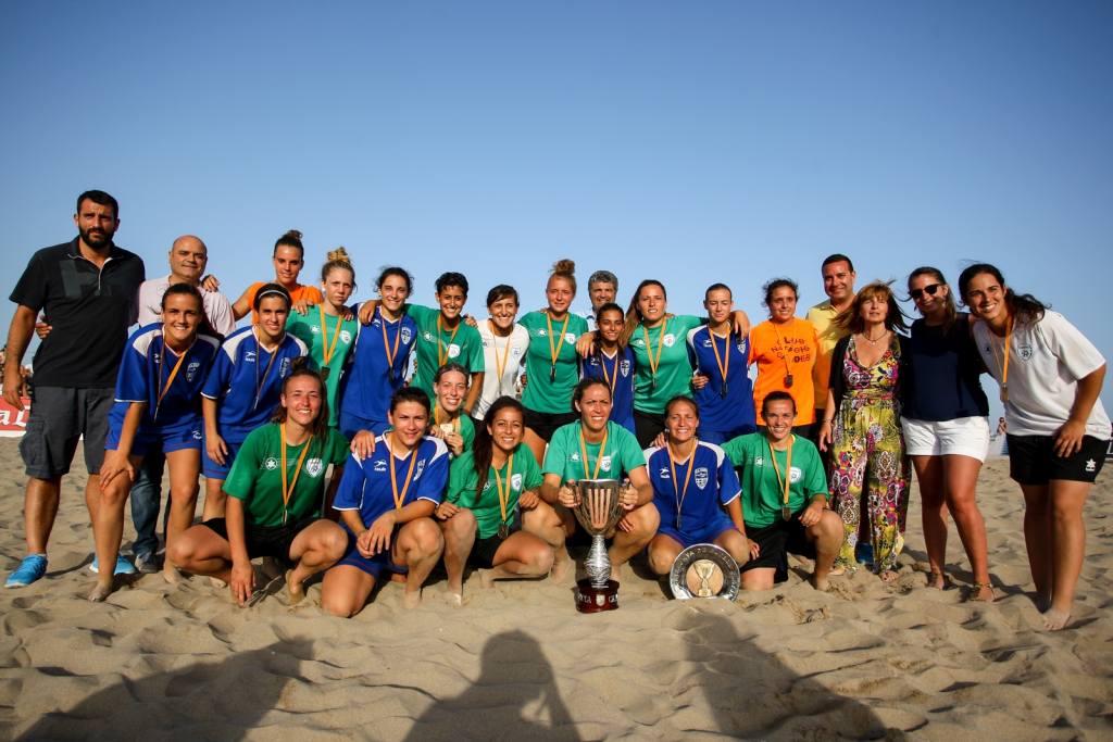 Castelldefels corona els nous campions de Catalunya de futbol platja