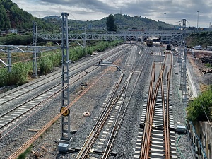 Es tracta d'una de les actuacions de major envergadura executades en l'última dècada en un dels nodes més estratègics de la xarxa ferroviària espanyola