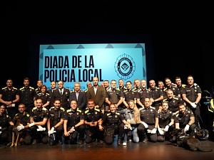 La Policia Local de Sant Andreu de la Barca va celebrar la seva Diada al Teatre Núria Espert