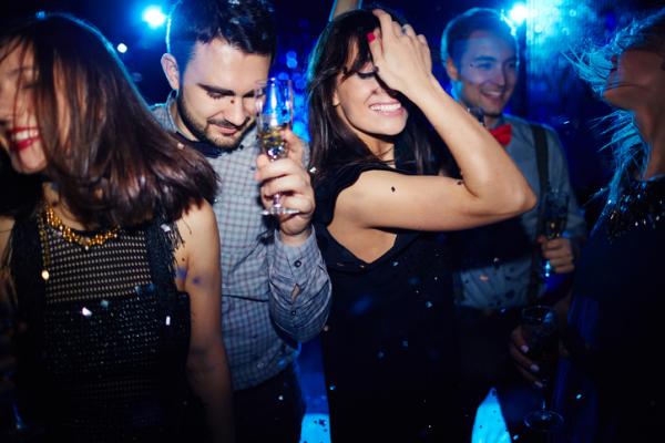 img las mejores discotecas con musica de los 80 y 90 en barcelona 31 600