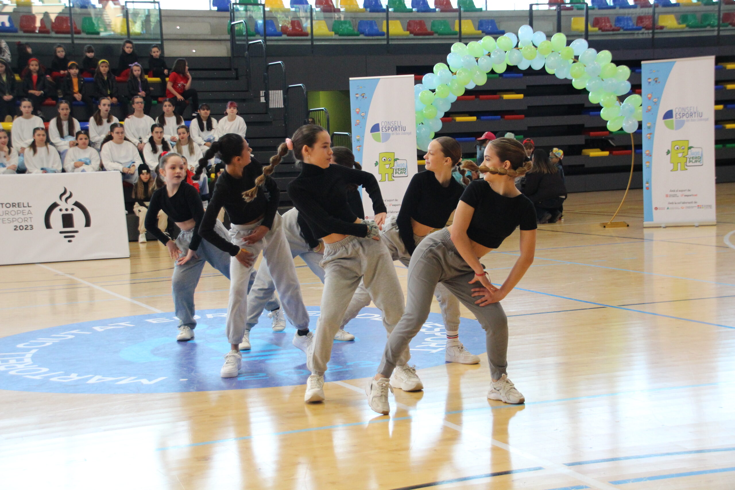 Actuació a una jornada BaixDance