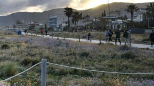 Castelldefels instal·larà 165 balises LED al passeig marítim