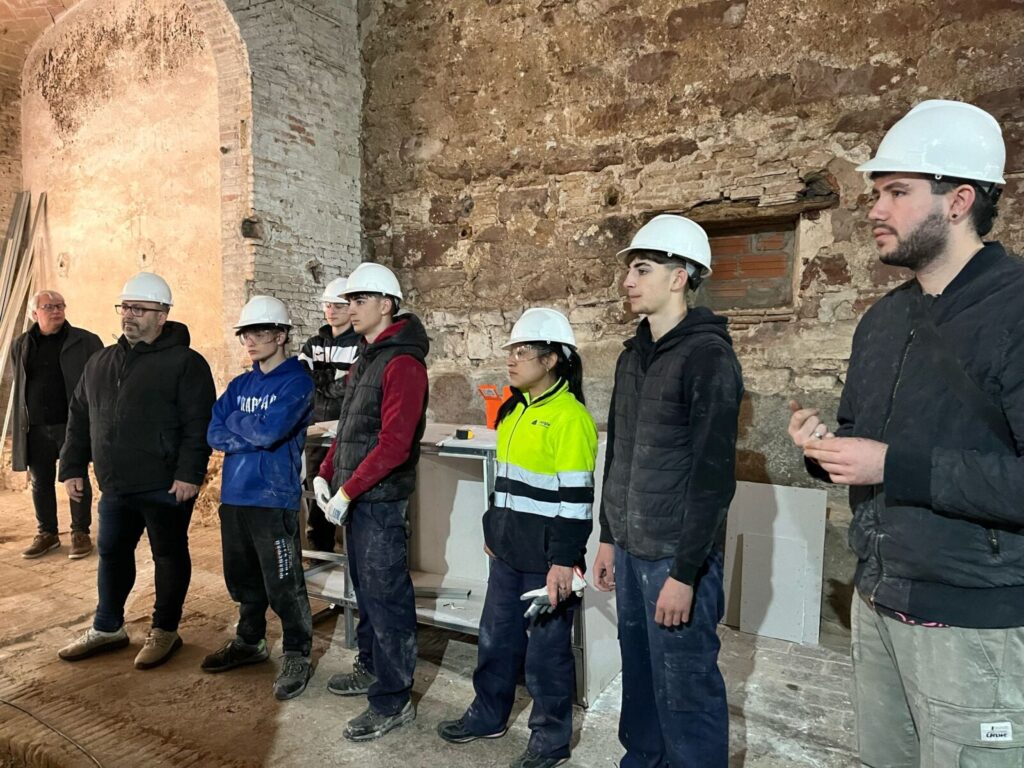 Martorell obre places per a joves a la Casa d’Oficis de construcció sostenible