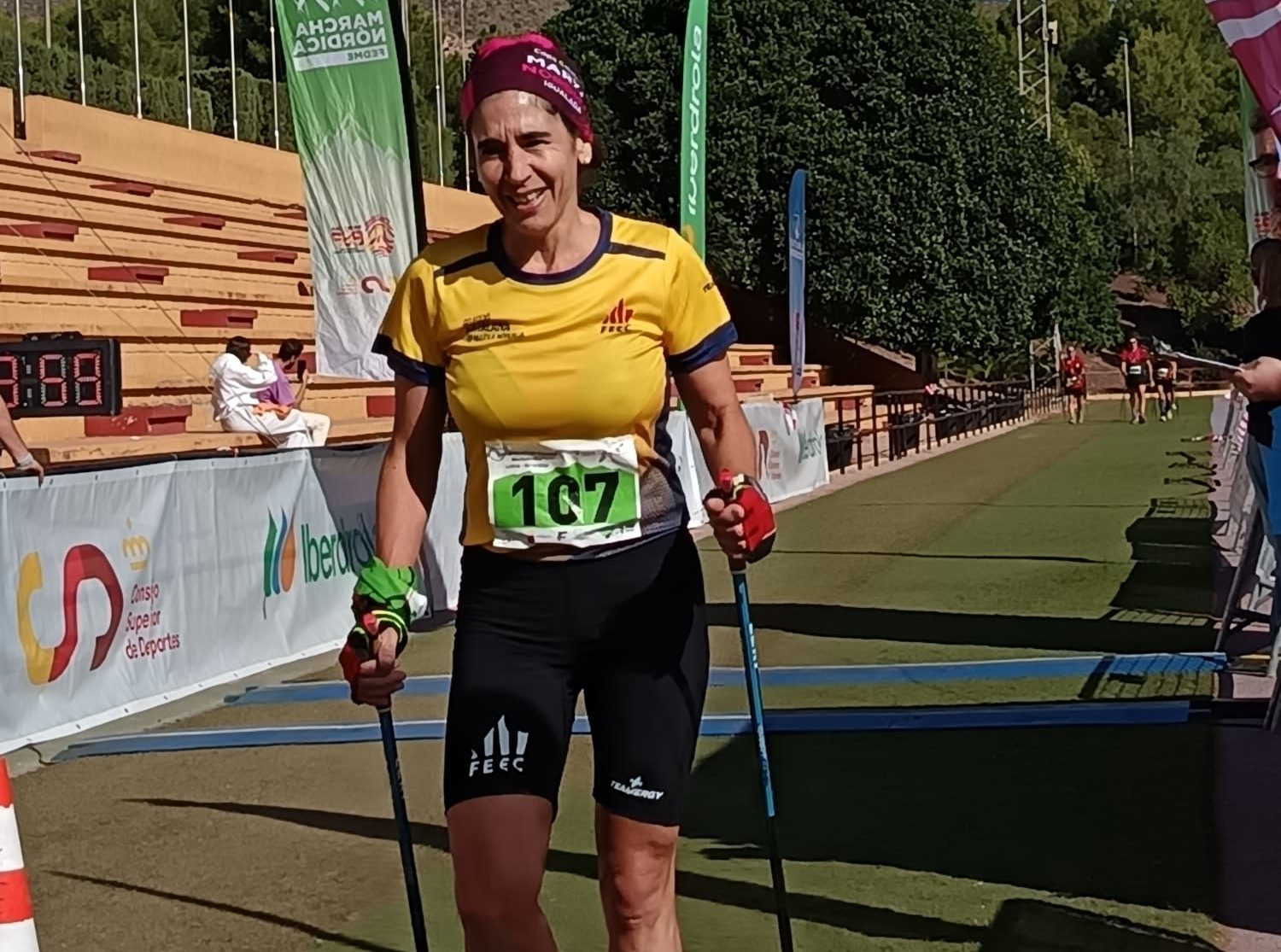 L’atleta martorellenca Esmeralda Zaragoza debuta amb la selecció catalana de marxa nòrdica