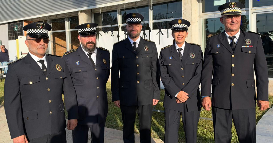 La Policia Local de Begues, reconeguda a Catarroja per l’ajuda durant la dana