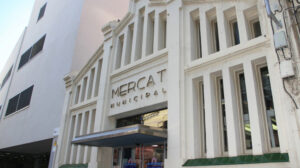 El Prat obre la licitació de 9 parades al Mercat Municipal