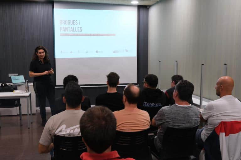 Sant Joan Despí impulsa la prevenció de drogues i ús de pantalles entre entitats esportives