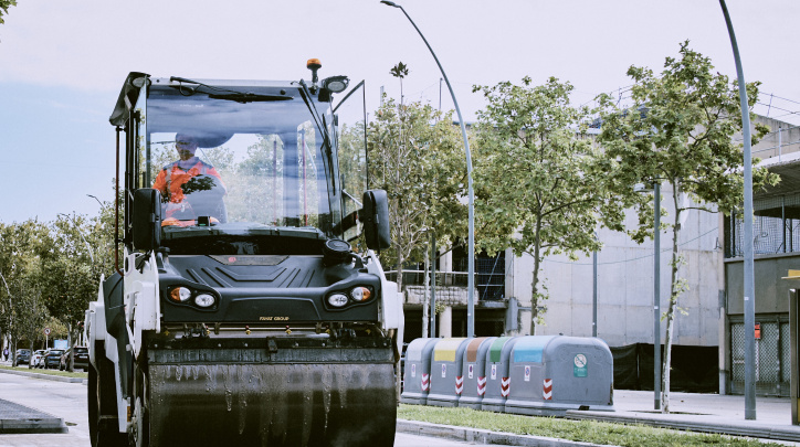 Nous ressalts de seguretat al carrer del Riu Llobregat per reduir la velocitat